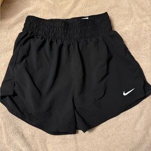 nike run short